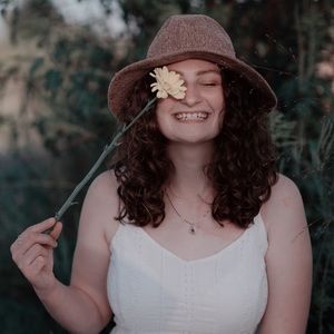 Meet your Posher, Shelsa